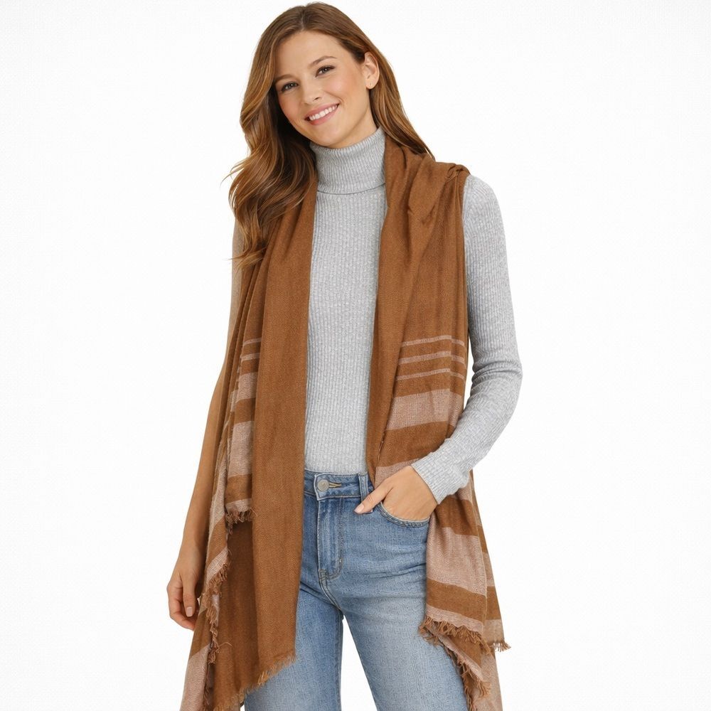 Francesca's Collections Brown Knit Sweater